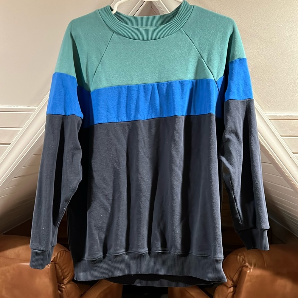 SOFT AE Sweater